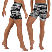 Fit Bitch - Yoga Shorts - Camo