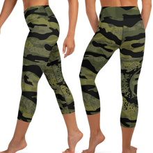 Fit Bitch - Yoga Capris - Camo