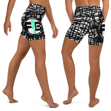 Fit Bitch - Yoga Shorts - Criss Cross 2021