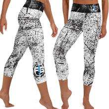 Fit Bitch - Yoga Capris - Pollocks